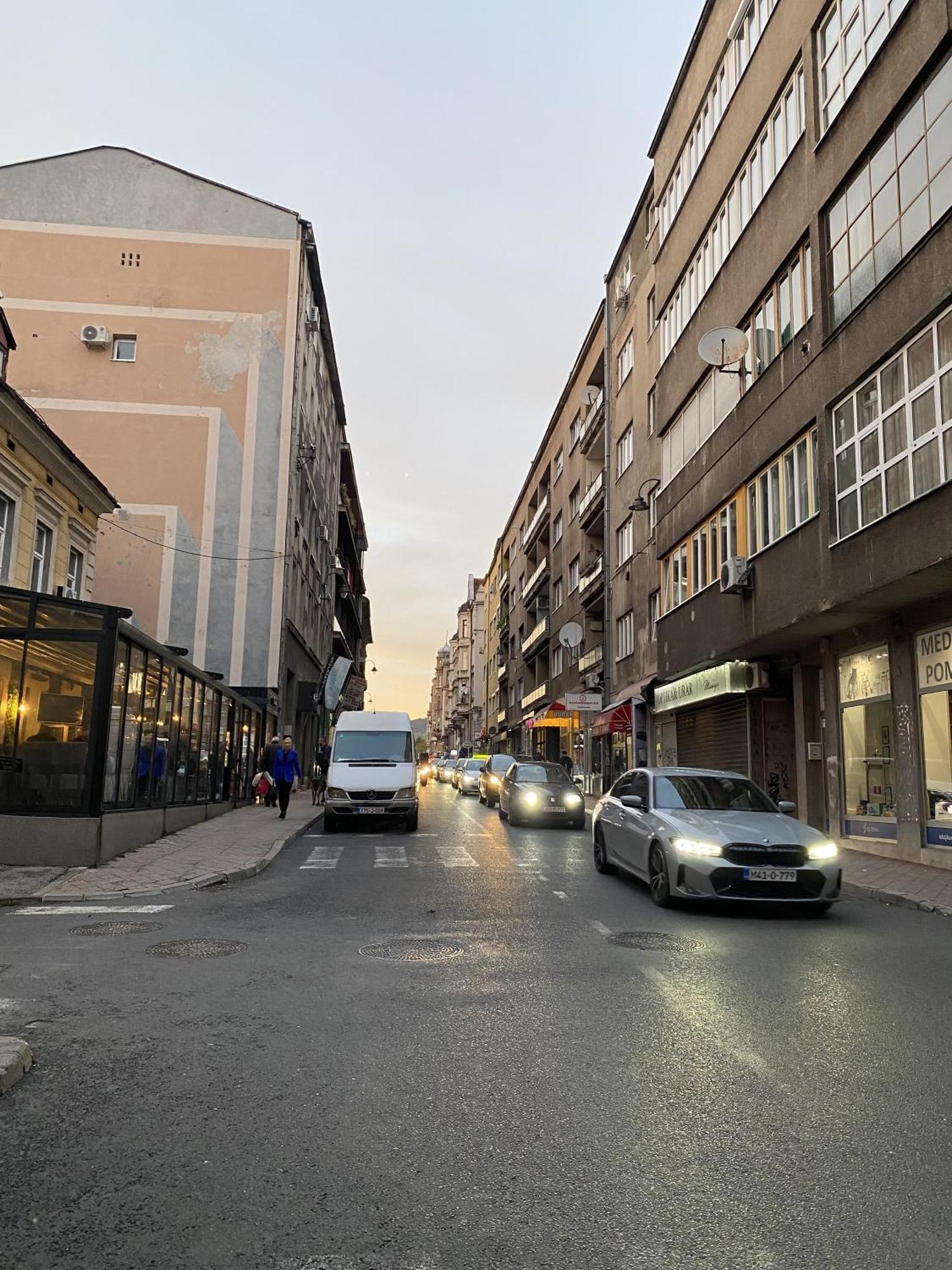 Tim Apartment Sarajevo With Private Parking Exterior foto